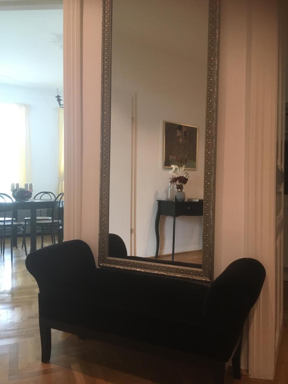 Apartment Vienna Smart Living Buitenkant foto